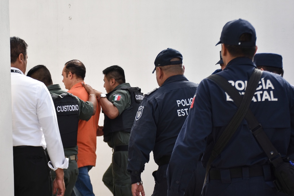 Ex fiscal Luis Ángel Bravo solo espera audiencia para seguir proceso en libertad: Abogado defensor