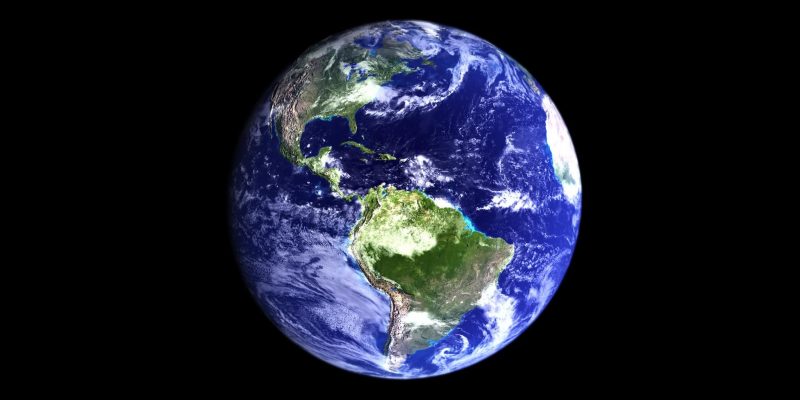 La Tierra, reclasificada como planeta híbrido