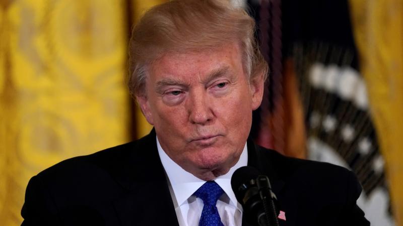 Trump buscará 25,000 mdd para levantar el muro fronterizo
