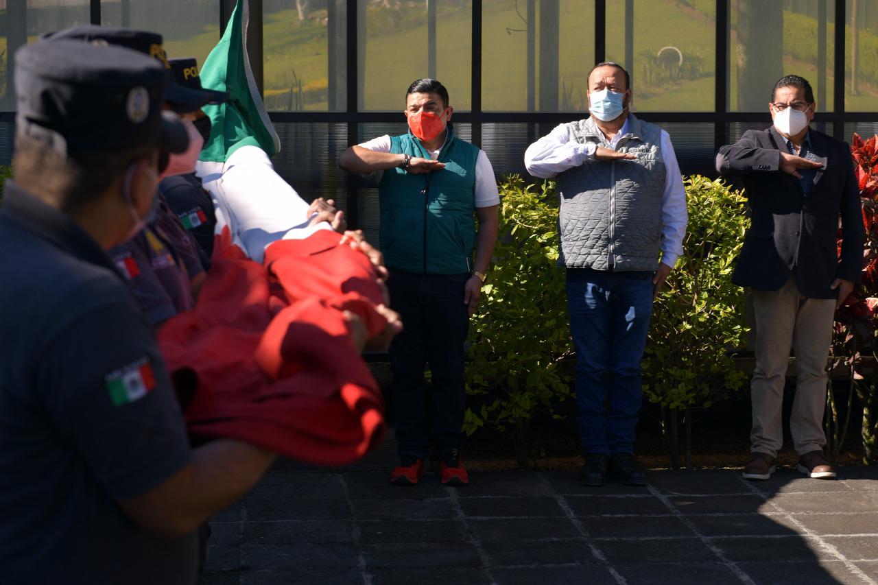 Celebra Congreso el Día de la Bandera