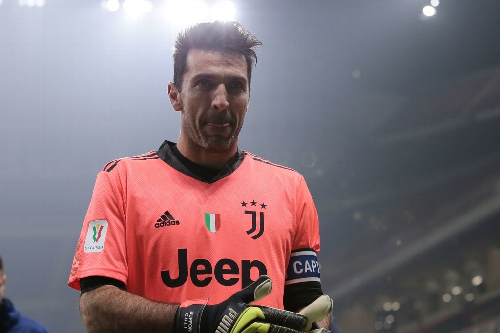 Buffon sería compañero del 'Chucky' en el Napoli