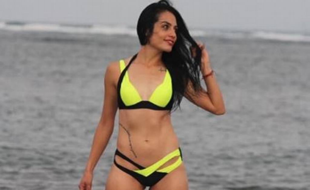 Valentina de Idhali, la guapa y sensual doctora del Veracruz femenil (FOTOS)