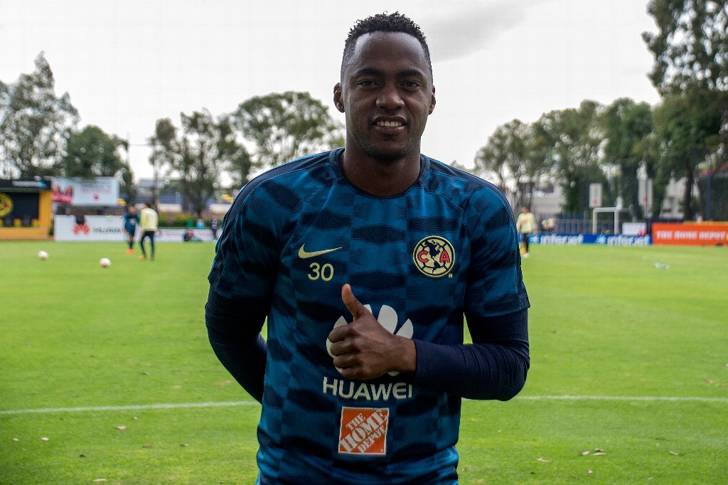 Renato Ibarra cumplió centenar de partidos con América