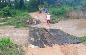 Deslaves, puentes rotos y cultivos destrozados en Rodríguez Clara
