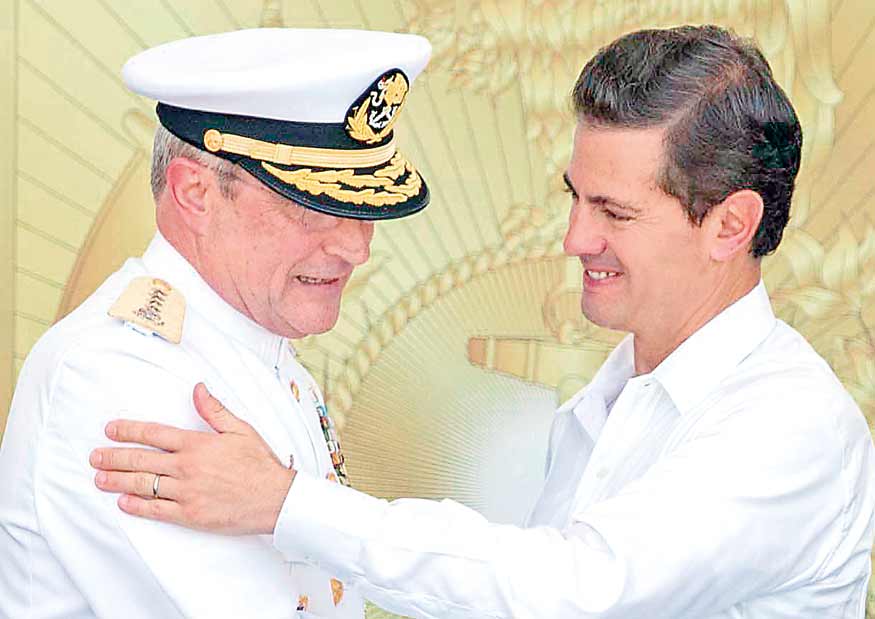 Peña Nieto reconoce liderazgo de Soberón