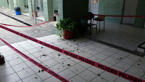Por lo menos 10 escuelas en la conurbación presentan afectaciones por el sismo