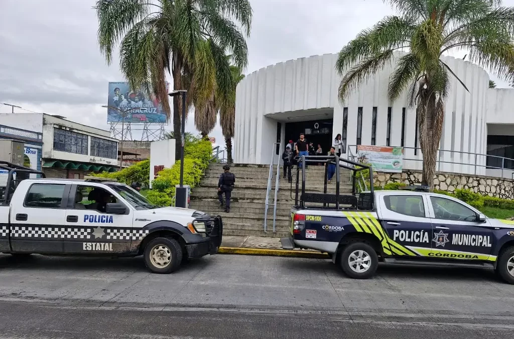 Asaltan a cuentahabiente en Córdoba, le quitan casi 700 mil pesos