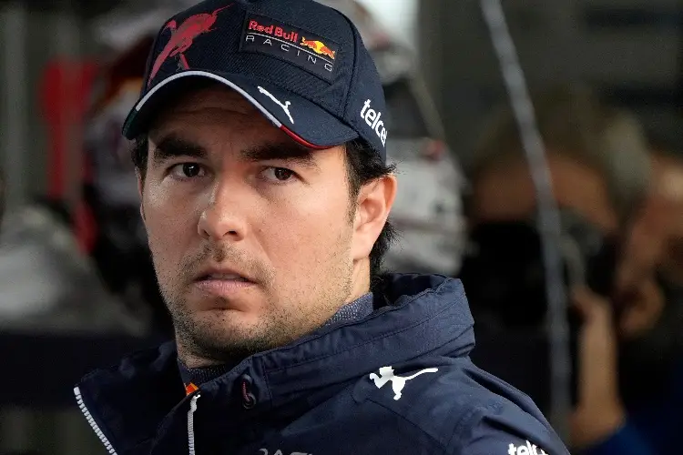 ‘Checo’ Pérez pide paciencia y advierte que será díficil volver a ganar carreras (VIDEO)