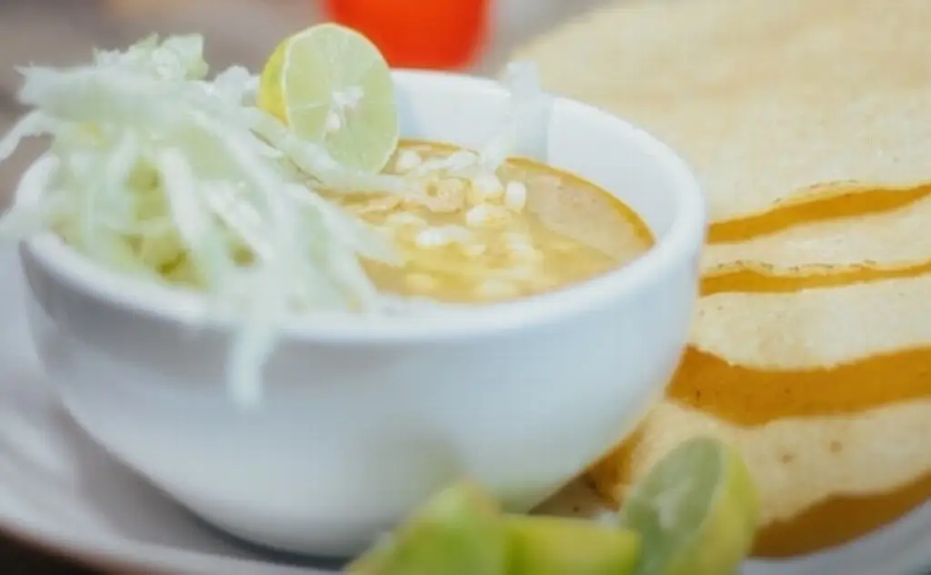 ¡Se acercan las fiestas patrias! Conoce cuál es el origen del pozole