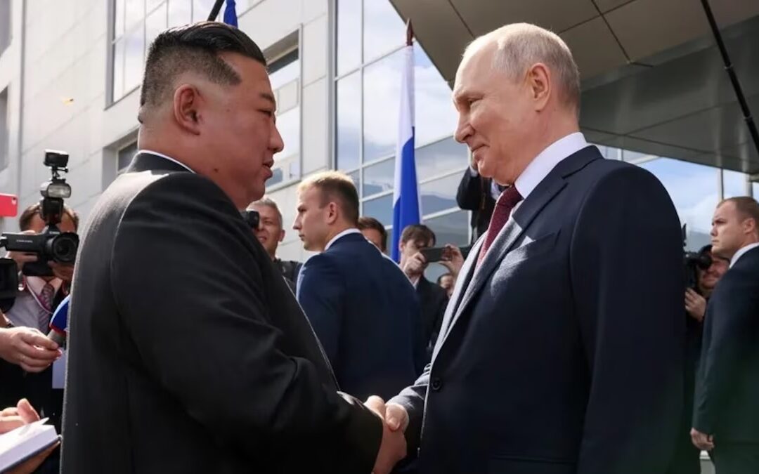Putin se reúne con Kim Jong-un, que promete seguir ayudando a Rusia en todo lo necesario