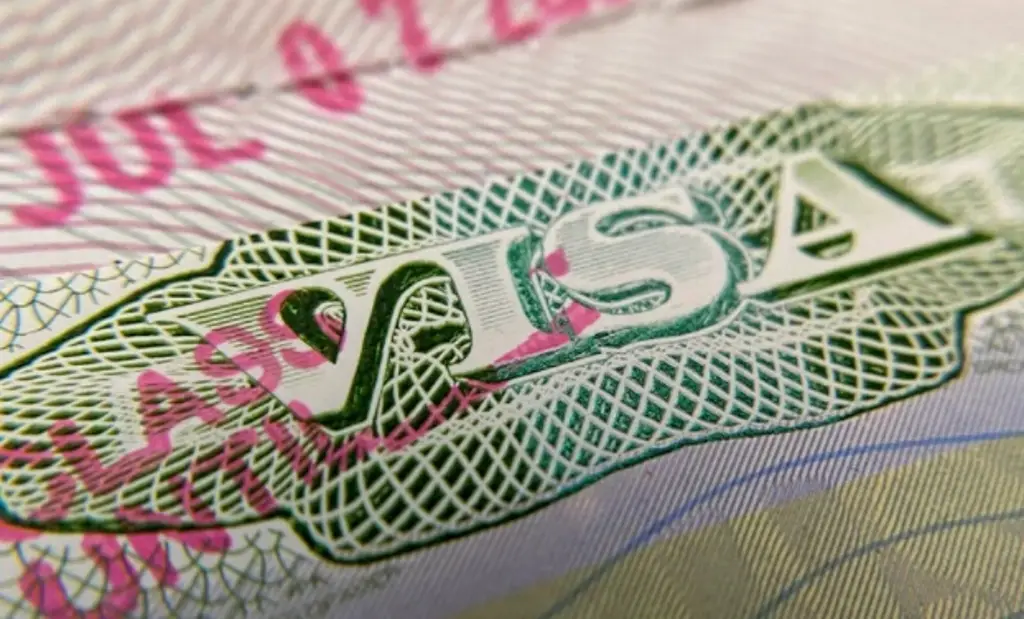 EU revoca visas a más de 50 políticos mexicanos, según la agencia Reuters