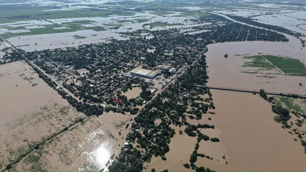 Continúa inundado El Higo, Veracruz