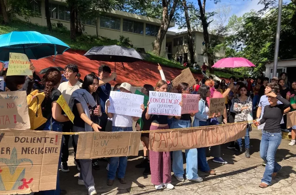 Paro: piden disculpa pública por muerte de estudiante en inundaciones