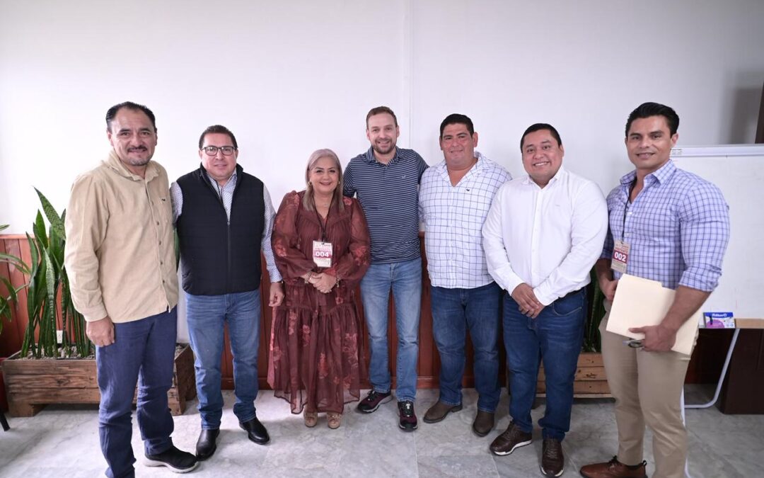 Atienden diputados a presidentes municipales electos de la Cuenca del Papaloapan