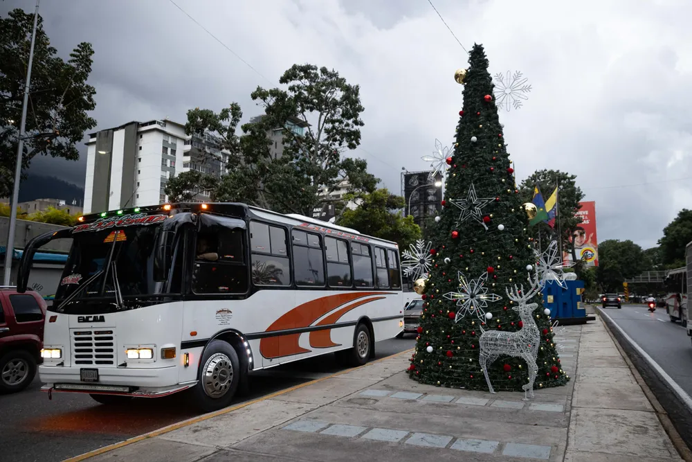 Ya es Navidad en Venezuela: así festejan por adelantado como quiere Nicolás Maduro