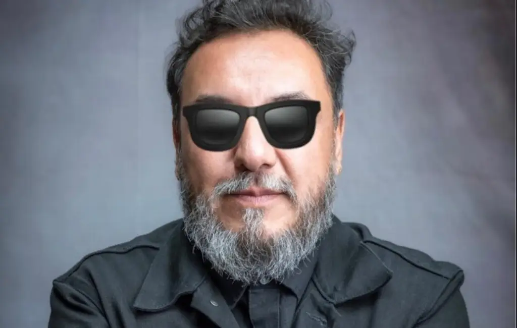 ‘Ya vi que nos escribió el panzón millonario’: Paco Ayala de Molotov responde a hijo de AMLO