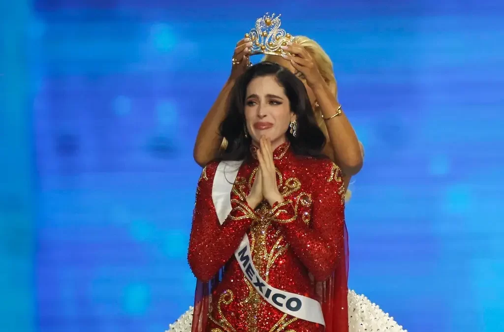 La mexicana Fátima Bosch gana Miss Universo 2025