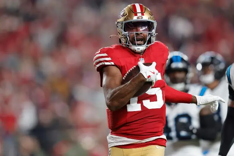 NFL: San Francisco 49ers reacciona y se impone a Carolina Panthers