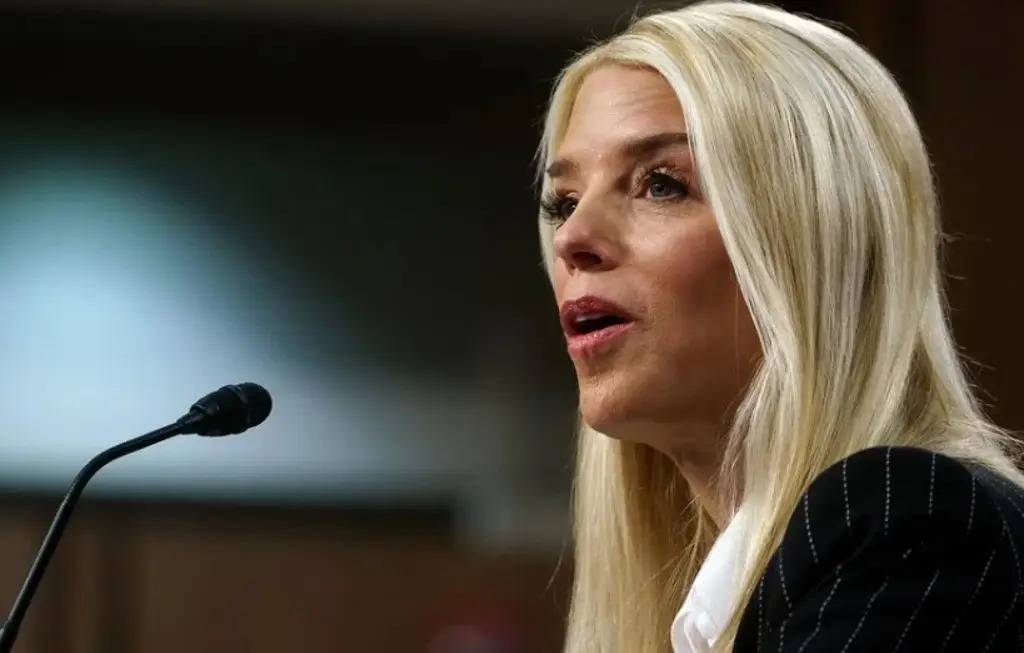 The Washington Post reporta que el FBI registró casa de reportera; fiscal informa esto