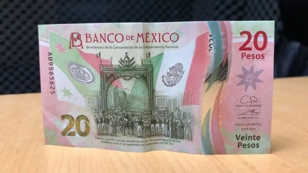 ¿Cómo identificar billetes falsos y qué hacer si recibes uno?