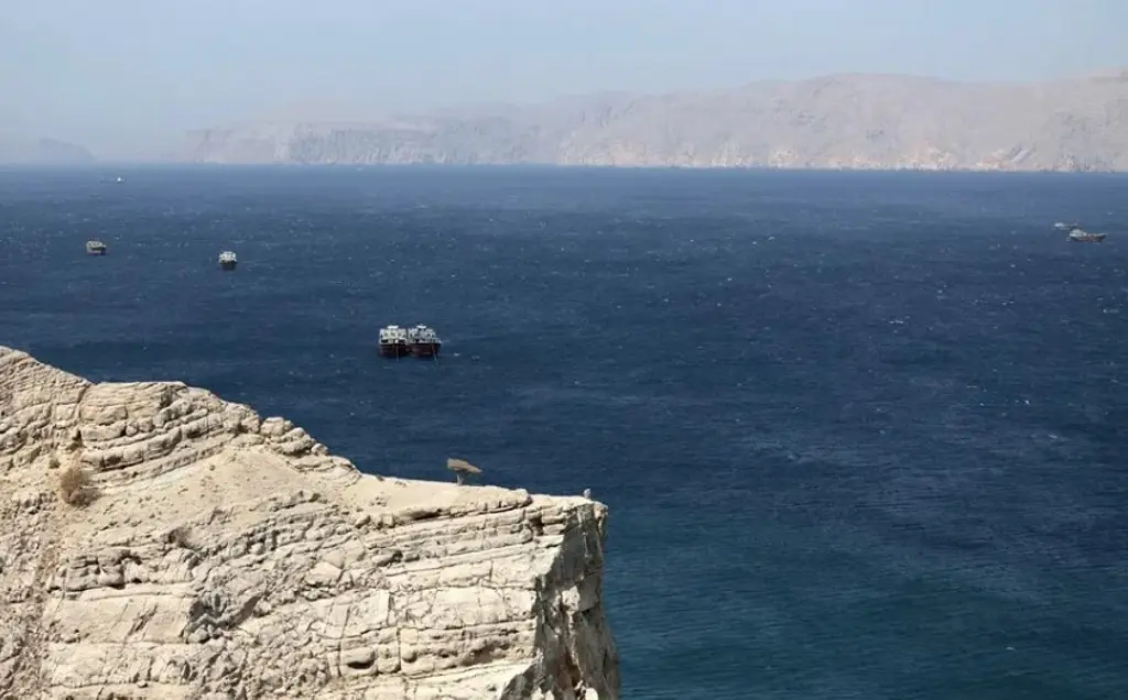 Trump acusa a Irán de derribar un helicóptero estadounidense